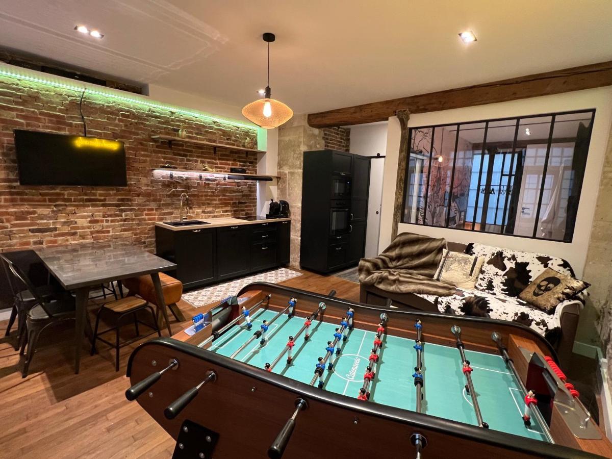 Good Vibes Luxurious Loft In Paris 11Th, With Ac & Table Football Exterior foto